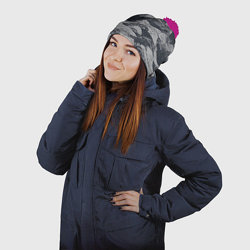 Шапка c помпоном Черные абстрактные волны / 3D-Малиновый – фото 2