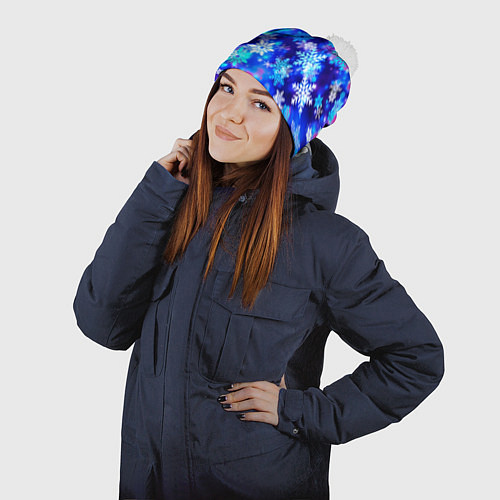 Шапка c помпоном Яркие узоры снежинок / 3D-Белый – фото 2