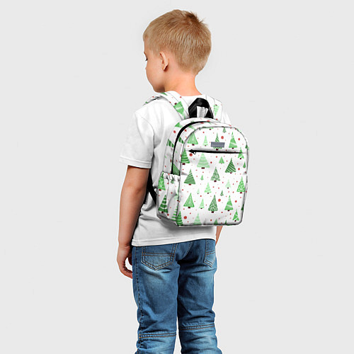 Детский рюкзак Много разных зелёных ёлочек на белом фоне плюс кра / 3D-принт – фото 5