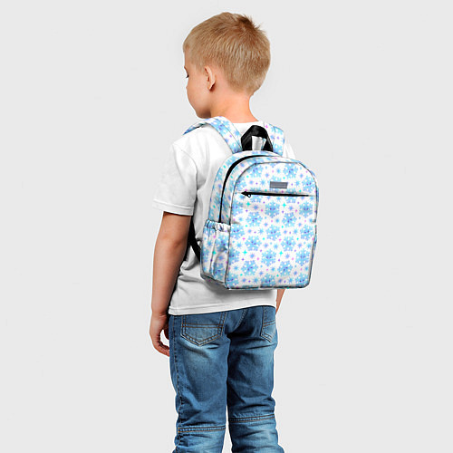 Детский рюкзак Снежинки с цветными звездами на белом фоне / 3D-принт – фото 5
