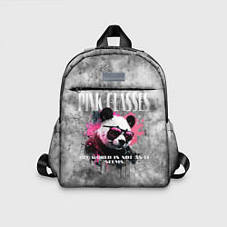 Детский рюкзак Панда в розовых очках на сером фоне