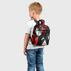 Детский рюкзак Красно-белые рельефные треугольники на чёрном фоне, цвет: 3D-принт — фото 2