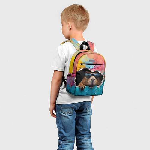 Детский рюкзак Капибара в стене / 3D-принт – фото 5