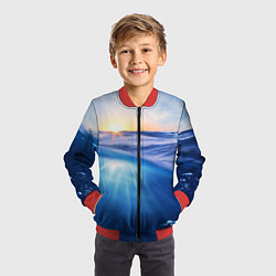 Бомбер детский Грань между небом и водой, цвет: 3D-красный — фото 2