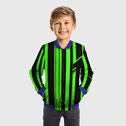 Бомбер детский Толстые зелёные полосы на чёрном фоне, цвет: 3D-синий — фото 2