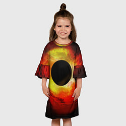 Платье клеш для девочки Черная дыра на красно-желтом фоне, цвет: 3D-принт — фото 2