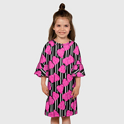 Платье клеш для девочки Малиновые мраморные сердца на полосатом черно фоне, цвет: 3D-принт — фото 2