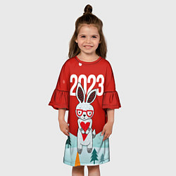 Платье клеш для девочки 2023 зайчик с сердечком, цвет: 3D-принт — фото 2
