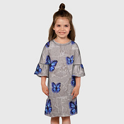Платье клеш для девочки Газетные обрывки и синие бабочки, цвет: 3D-принт — фото 2