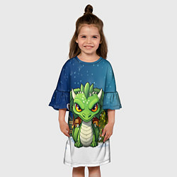 Платье клеш для девочки Зеленый дракон на фоне города, цвет: 3D-принт — фото 2