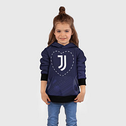 Толстовка-худи детская Лого Juventus в сердечке на фоне мячей, цвет: 3D-черный — фото 2