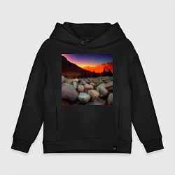 Толстовка оверсайз детская Горный пейзаж в закате солнца, каменная река, цвет: черный