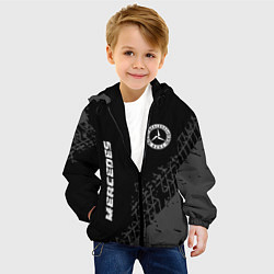 Куртка с капюшоном детская Mercedes speed на темном фоне со следами шин: надп, цвет: 3D-черный — фото 2