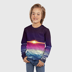 Лонгслив детский МЕЖДУ НЕБОМ И ЗЕМЛЁЙ, цвет: 3D-принт — фото 2