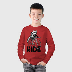 Лонгслив хлопковый детский Raccoon ride, цвет: красный — фото 2