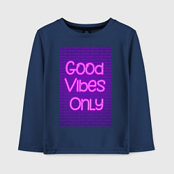 Детский лонгслив Неоновая надпись good vibes only и кирпичная стена