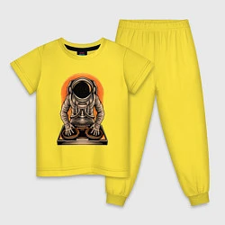 Пижама хлопковая детская Космонавт диджей - cosmo DJ, цвет: желтый