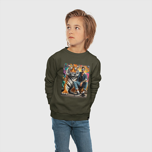 Детский свитшот Чувак хипстер с тигром - нейросеть / Хаки – фото 4
