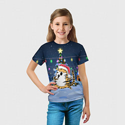 Футболка детская Тигр поел у елки, цвет: 3D-принт — фото 2
