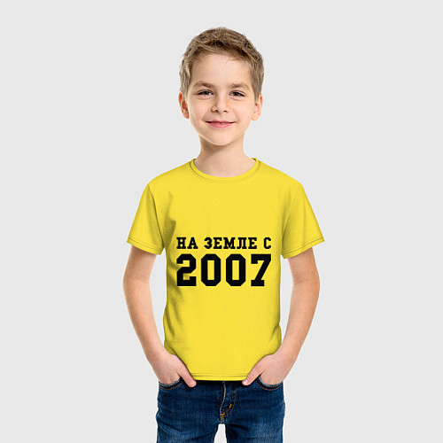 Детская футболка На Земле с 2007 / Желтый – фото 3