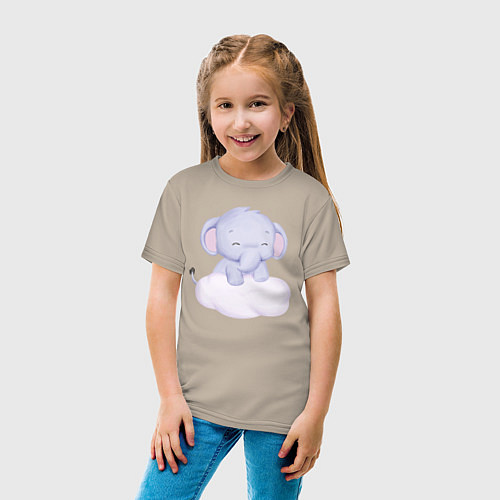 Детская футболка Милый Слонёнок Стоит На Облаке / Миндальный – фото 4