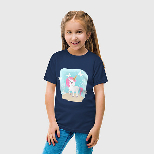 Детская футболка Милый мультяшный единорог с розовым хвостом и грив / Тёмно-синий – фото 4
