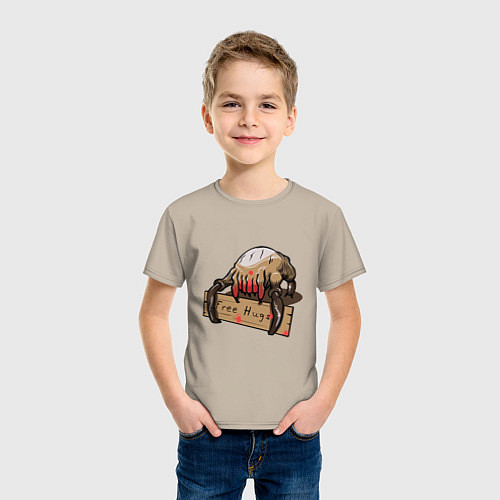 Детская футболка Hugs from crab / Миндальный – фото 3