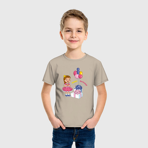 Детская футболка С днём рождения с подарком и шариками / Миндальный – фото 3
