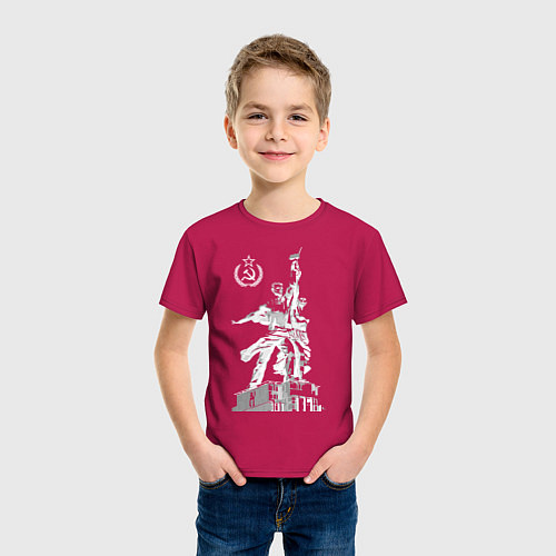 Детская футболка Памятник серп и молот / Маджента – фото 3