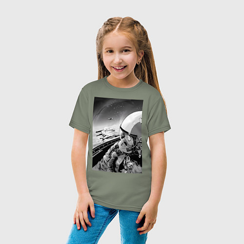 Детская футболка Ванпанчмен Сайтама на крыле самолета / Авокадо – фото 4