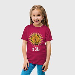 Футболка хлопковая детская Once more round the Sun, цвет: маджента — фото 2