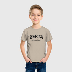 Футболка хлопковая детская Berta never alone - motto, цвет: миндальный — фото 2