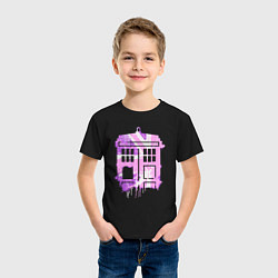 Футболка хлопковая детская Pink tardis, цвет: черный — фото 2