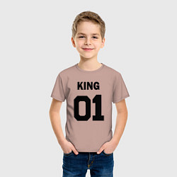 Футболка хлопковая детская Черная футбольная надпись: король с номером 01, цвет: пыльно-розовый — фото 2