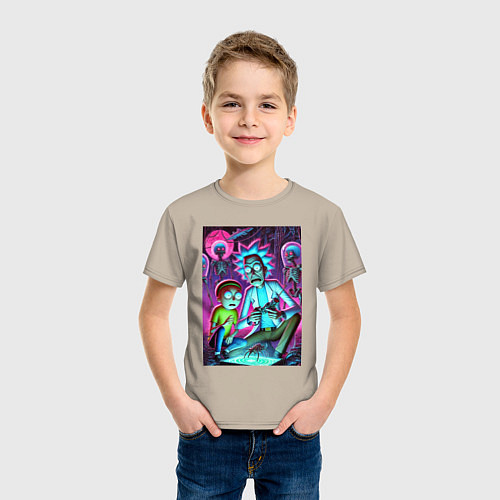 Детская футболка Рик и Морти изучают инопланетное насекомое / Миндальный – фото 3