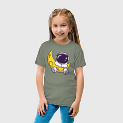 Футболка хлопковая детская Космонавт и месяц, цвет: авокадо — фото 2