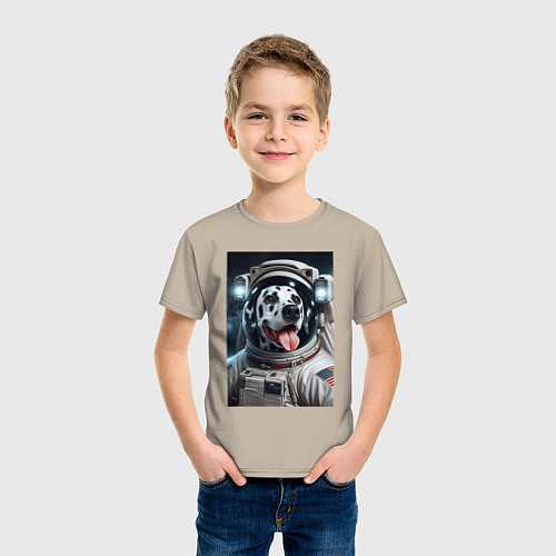 Детская футболка Космонавт далматинец в скафандре - нейроарт / Миндальный – фото 3