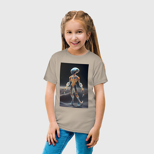 Детская футболка Полупрозрачный инопланетянин / Миндальный – фото 4