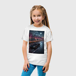 Футболка хлопковая детская Черный суперкар едет к мегаполису, цвет: белый — фото 2