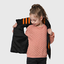 Детский жилет Полосатый узор в красных оранжевых тонах на черном, цвет: 3D-черный — фото 2