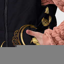 Детский жилет Золотистые объемные листья и узоры, цвет: 3D-красный — фото 2