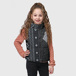 Детский жилет Славянский орнамент с оберегом макошь, цвет: 3D-черный — фото 2