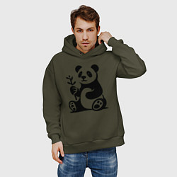 Толстовка оверсайз мужская Сидящая панда с бамбуком в лапе, цвет: хаки — фото 2