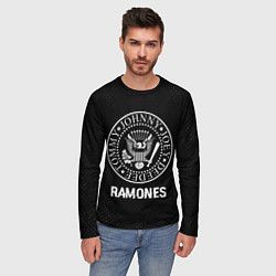 Лонгслив мужской Ramones glitch на темном фоне, цвет: 3D-принт — фото 2