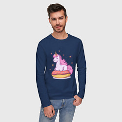 Лонгслив хлопковый мужской Единорог на пончике, цвет: тёмно-синий — фото 2
