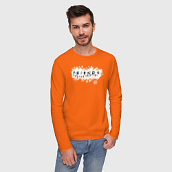 Лонгслив хлопковый мужской Friends Лого с гирляндой цвета оранжевый — фото 2