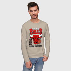 Лонгслив хлопковый мужской Chicago Bulls NBA, цвет: миндальный — фото 2
