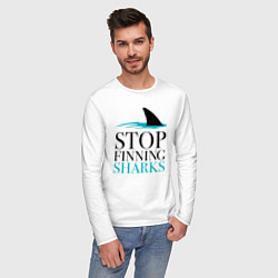 Лонгслив хлопковый мужской Хватит ловить акул, цвет: белый — фото 2