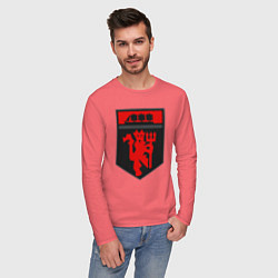 Лонгслив хлопковый мужской Manchester logo, цвет: коралловый — фото 2