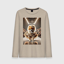 Мужской лонгслив Милый Шпиц в шикарном платье на подиуме - показ мо